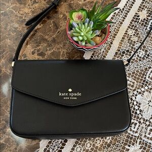 Kate Spade Sadie Black Saffiano Leather/Gold Envelope Crossbody Bag